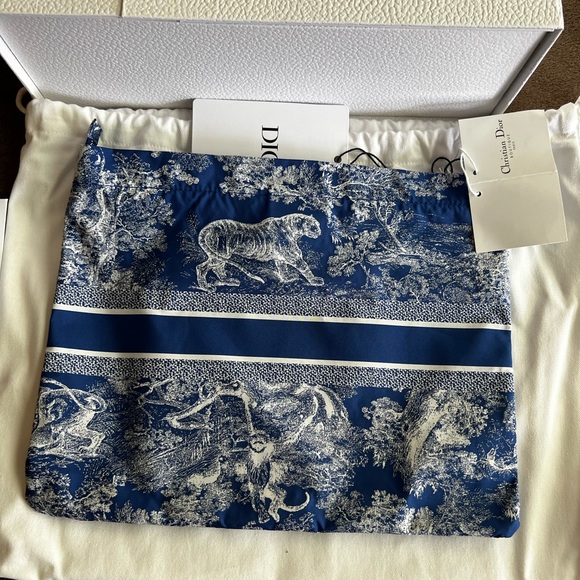 CHRISTIAN DIOR POUCH CLUTCH DIORTRAVEL ZIPPED - Picture 2 of 11